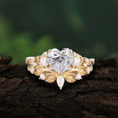 Nature - Inspired 3 - Prong Heart - Cut Moissanite Stackable Ring Set