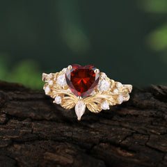 Nature - Inspired 3 - Prong Heart - Cut Garnet Stackable Ring Set
