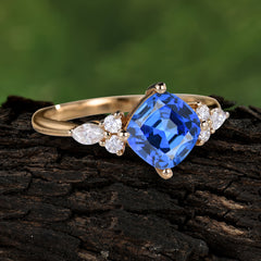 Classic Elegant 4-Prong Princess Cut Sapphire Engagement Ring