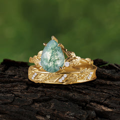 Elegant & Luxurious 3 prong Pear-Cut Natural Moss Agate Wedding Band Set