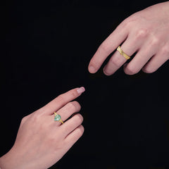 Elegant & Luxurious 3 prong Pear-Cut Natural Moss Agate Wedding Band Set
