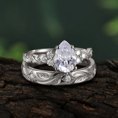 Nature-Inspired Vintage 4-Prong Pear Cut Moissanite Bridal Set