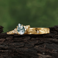 Nature-Inspired Vintage 4-Prong Pear Cut Moss Agate Bridal Set