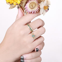 Exquisite 4-Prong Pear Cut Moss Agate Engagement Ring Set